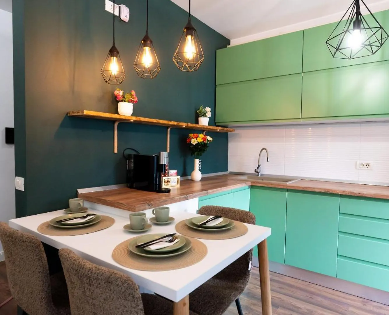 Apartment Soni Exclusive Studio Plaza With Private Parking & Self Check-In Bucharest