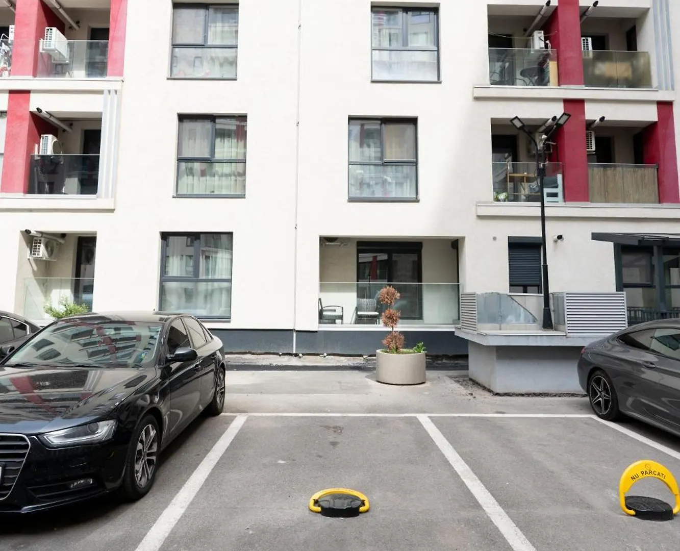 Soni Exclusive Studio Plaza With Private Parking & Self Check-In Bucharest